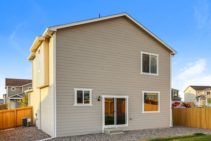 2,980/Mo, 17900 E 94th Ave Commerce City, CO 80022 Rear View
