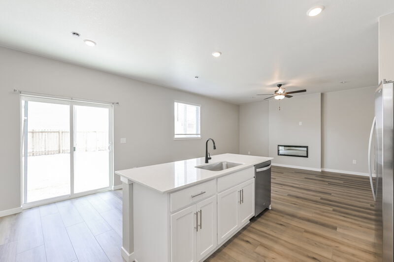 2,950/Mo, 17940 E 94th Ave Commerce City, CO 80022 Misc View 5