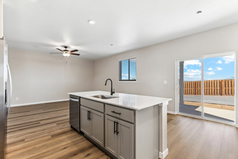 3,128/Mo, 17860 E 94th Ave Commerce City, CO 80022 Misc View 11