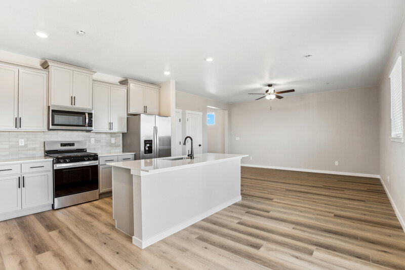 3,128/Mo, 17860 E 94th Ave Commerce City, CO 80022 Misc View 13