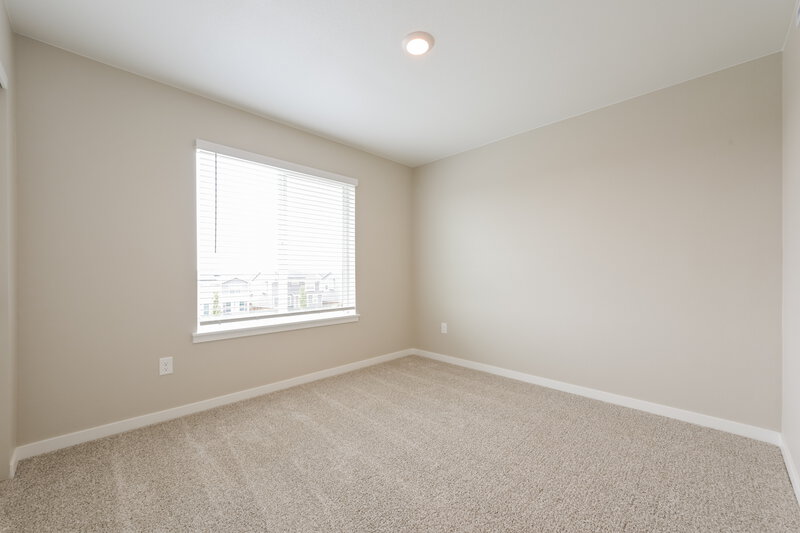 2,950/Mo, 9389 Telluride Court Commerce City, CO 80022 Bedroom View 3