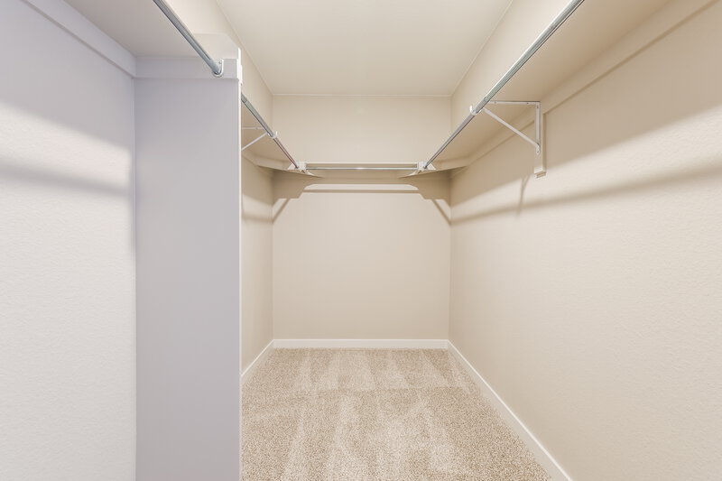 2,950/Mo, 17909 E 93rd Pl Commerce City, CO 80022 Walk In Closet View