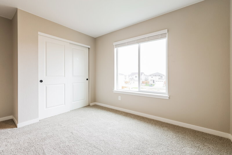 2,950/Mo, 17909 E 93rd Pl Commerce City, CO 80022 Bedroom View