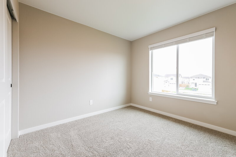 2,950/Mo, 17909 E 93rd Pl Commerce City, CO 80022 Bedroom View 2