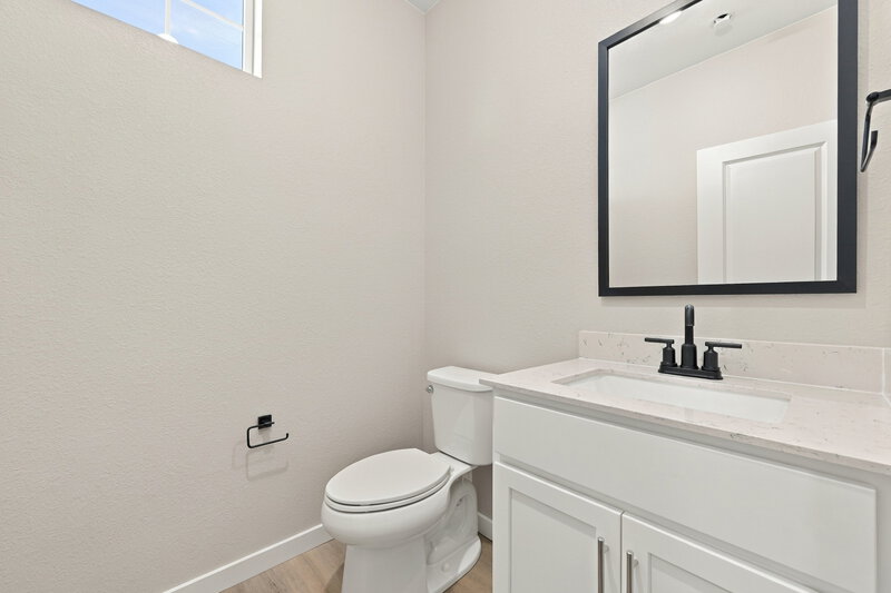 3,340/Mo, 17803 E 94th Pl Commerce City, CO 80022 Bathroom View 2