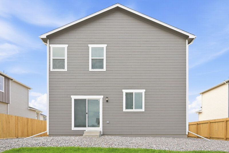 3,150/Mo, 17753 E 94th Pl Commerce City, CO 80022 Rear View
