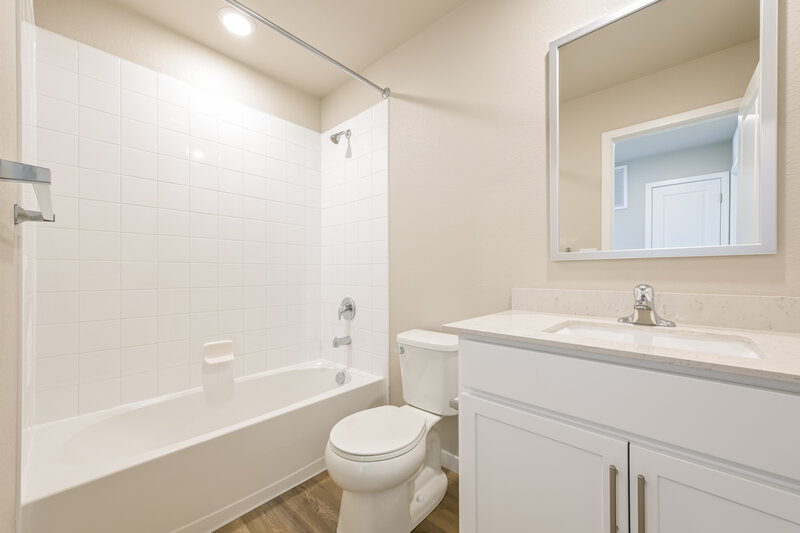 2,690/Mo, 2210 Christina St Fort Lupton, CO 80621 Bathroom View 2