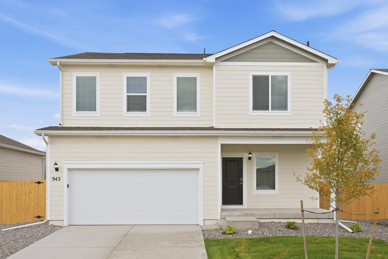 2,690/Mo, 943 Gianna Ave Fort Lupton, CO 80621 External View
