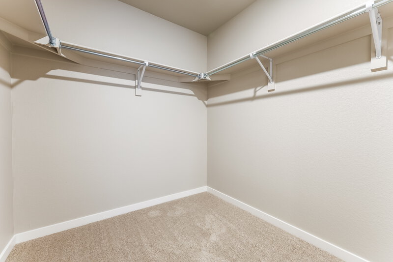 2,895/Mo, 2221 Christina St Fort Lupton, CO 80621 Amenities View