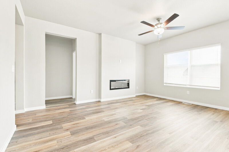 2,800/Mo, 933 Gianna Ave Fort Lupton, CO 80621 Living Room View