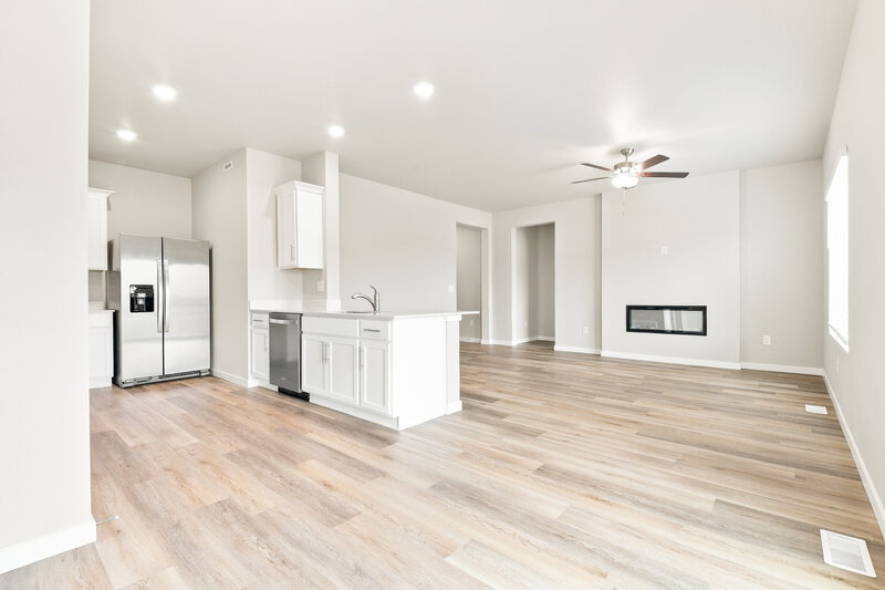 2,800/Mo, 933 Gianna Ave Fort Lupton, CO 80621 Dining Room View