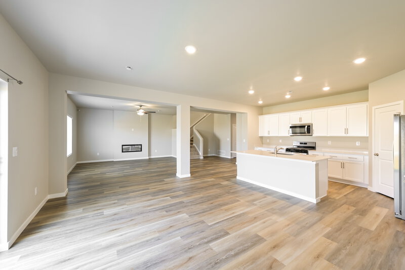 3,045/Mo, 2231 Christina St Fort Lupton, CO 80621 Dining Room View 2