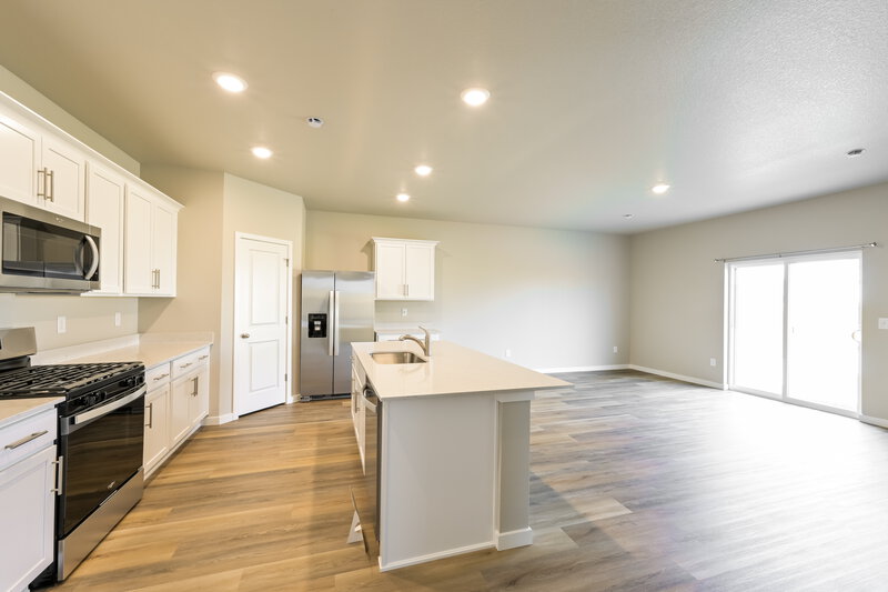 3,045/Mo, 2231 Christina St Fort Lupton, CO 80621 Kitchen View 2