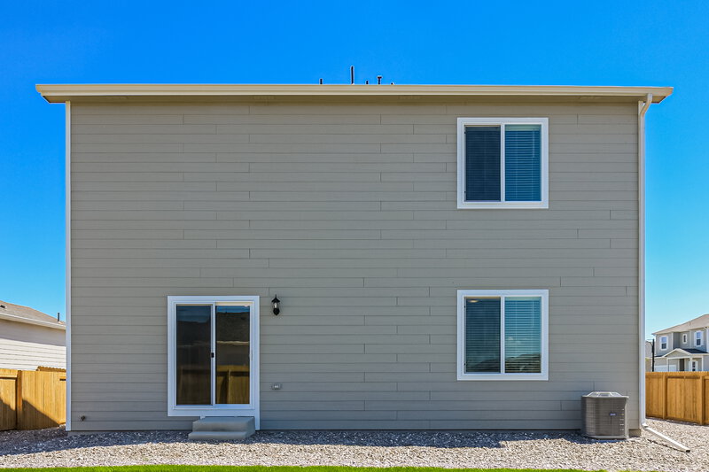 3,090/Mo, 923 Gianna Ave Fort Lupton, CO 80621 Rear View