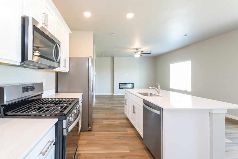 2,965/Mo, 7332 Crystal Ave Frederick, CO 80530 Misc View 5