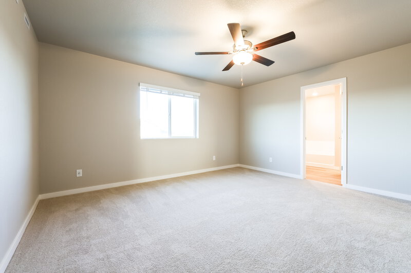 2,865/Mo, 7324 Crystal Ave Frederick, CO 80530 Main Bedroom View 2