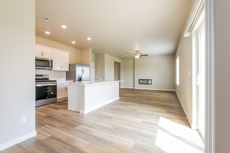 2,895/Mo, 7316 Crystal Ave Frederick, CO 80530 Dining Room View