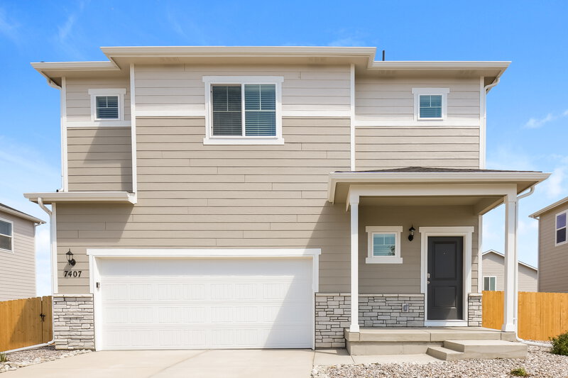 2,700/Mo, 7407 White River St Frederick, CO 80530 External View