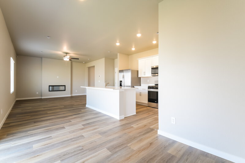 2,700/Mo, 7407 White River St Frederick, CO 80530 Living Room View