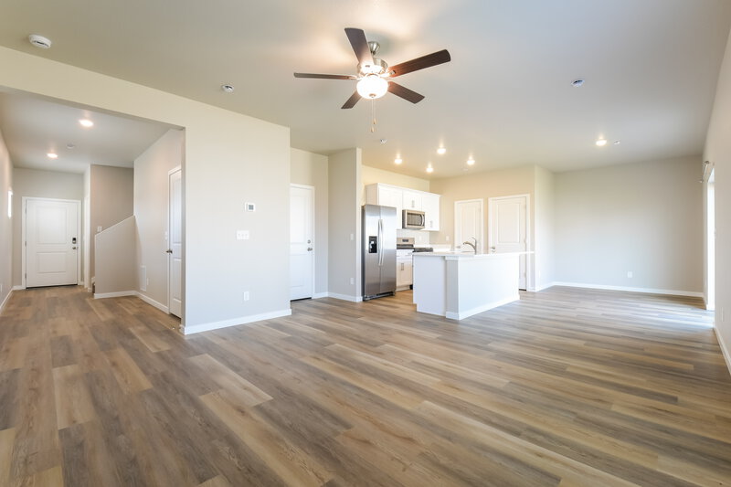 2,700/Mo, 7407 White River St Frederick, CO 80530 Living Room View 2