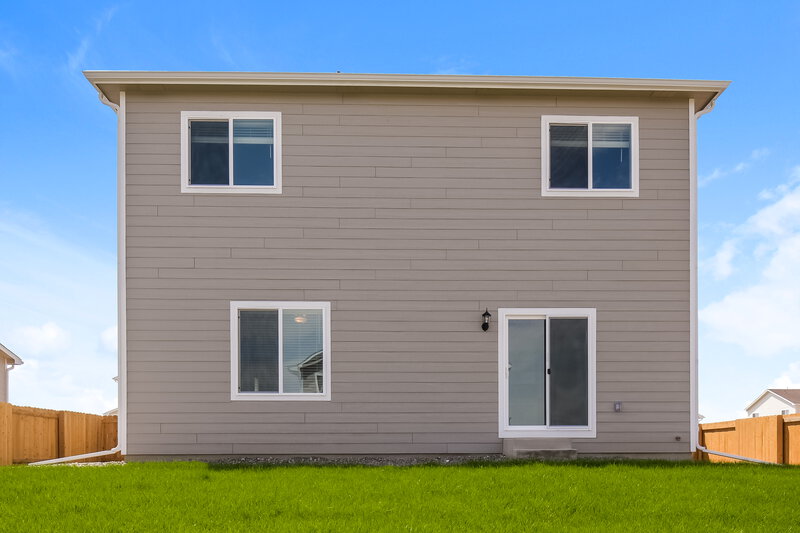 2,700/Mo, 7407 White River St Frederick, CO 80530 Rear View