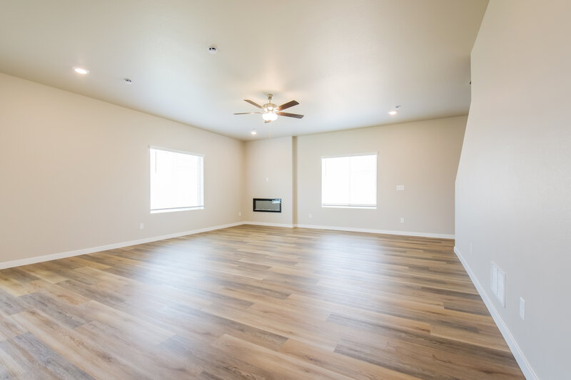 3,065/Mo, 7325 Crystal Ave Frederick, CO 80530 Misc View 2