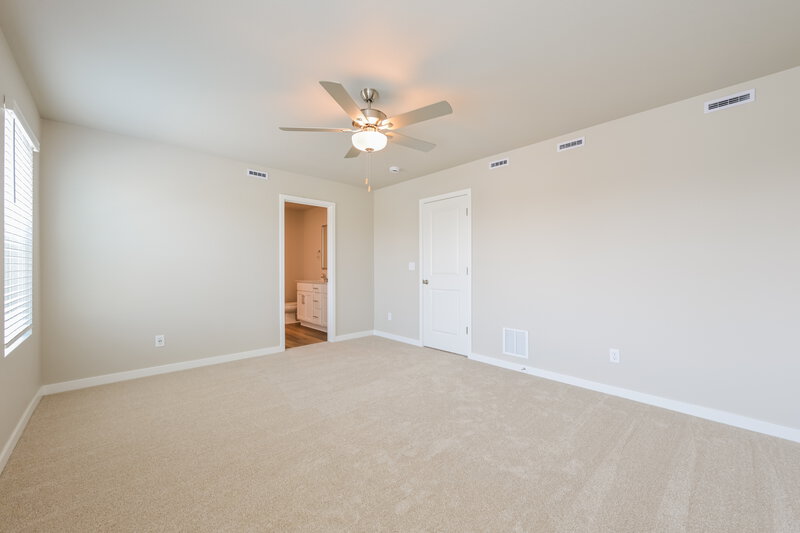 2,995/Mo, 7403 White River St Frederick, CO 80530 Main Bedroom View 2