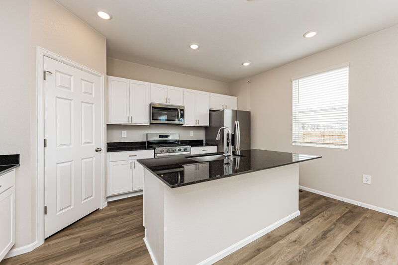 2,570/Mo, 11451 Lake Trout Dr Colorado Springs, CO 80925 Kitchen View