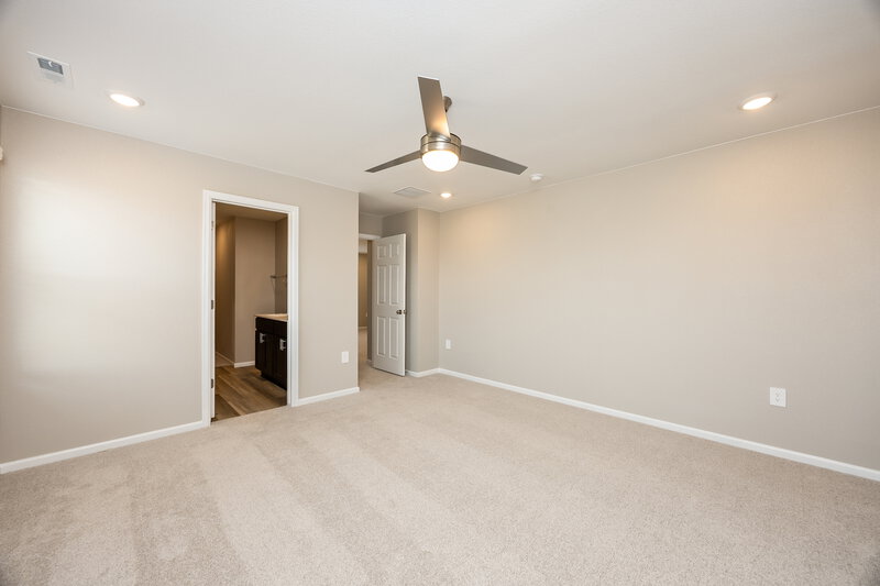 2,405/Mo, 11471 Lake Trout Dr Colorado Springs, CO 80925 Main Bedroom View 3