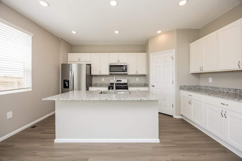 2,625/Mo, 11481 Lake Trout Dr Colorado Springs, CO 80925 Kitchen View