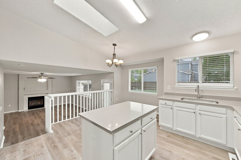 2,985/Mo, 5205 S Jericho Way Centennial, CO 80015 Kitchen View 2