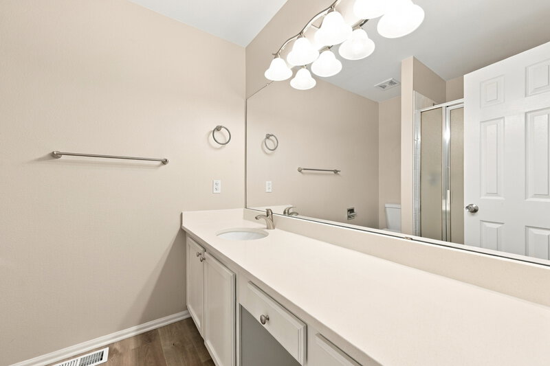 2,985/Mo, 5205 S Jericho Way Centennial, CO 80015 Primary Bathroom View