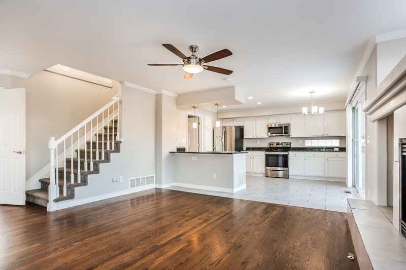 3,465/Mo, 9909 Melbourne Pl Highlands Ranch, CO 80130 Living Room View