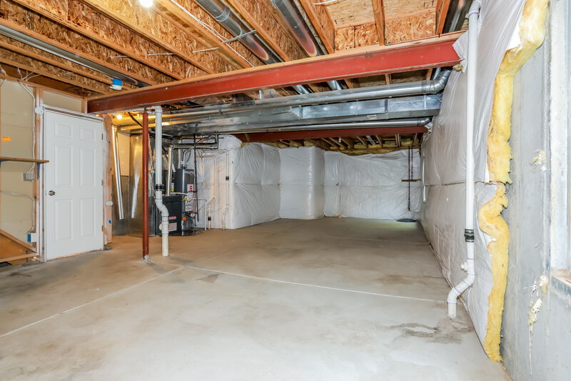2,960/Mo, 4938 Dillon St Denver, CO 80239 Basement View