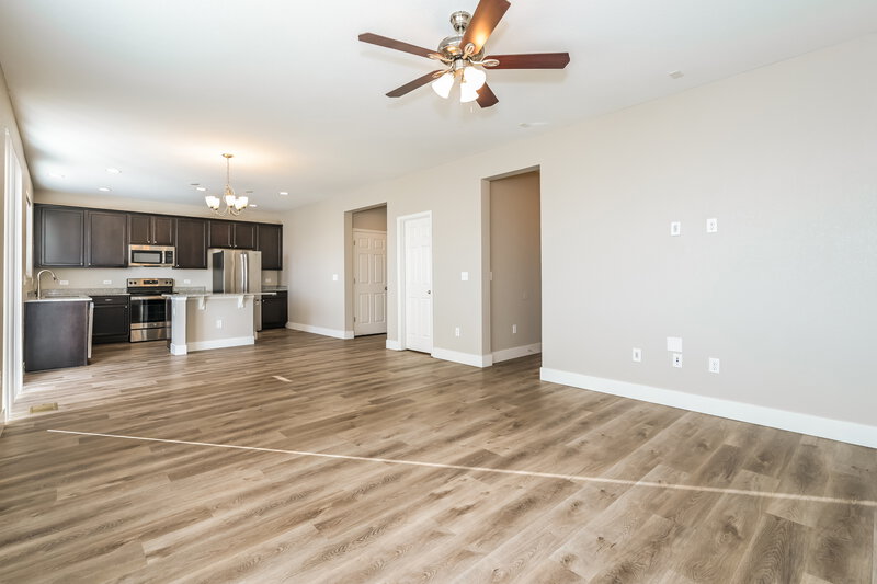 3,295/Mo, 7330 S Old Hammer Way Aurora, CO 80016 Living Room View