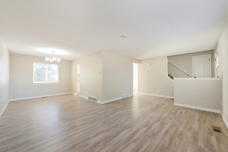 3,135/Mo, 9574 W David Pl Littleton, CO 80128 Living Room View 2