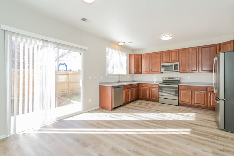 3,330/Mo, 7441 S Mobile St Aurora, CO 80016 Dining Room View