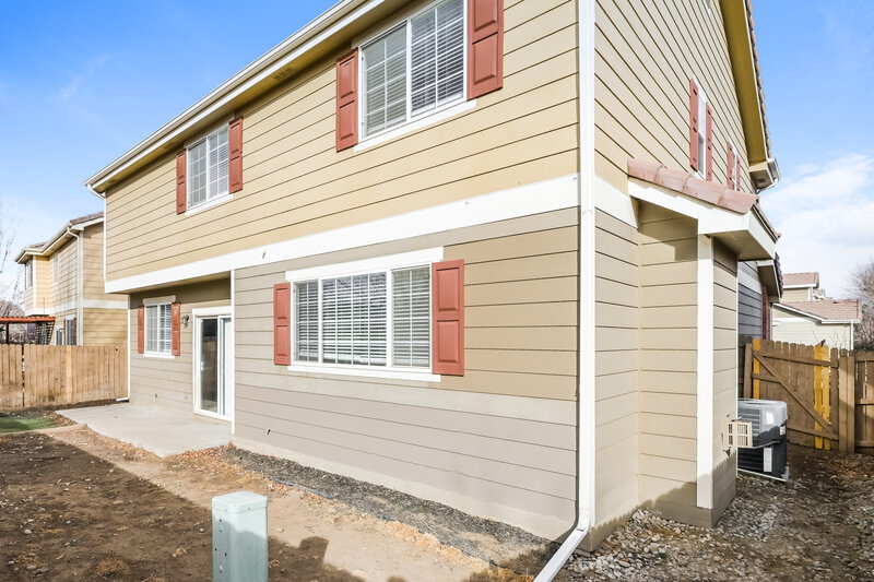 3,330/Mo, 7441 S Mobile St Aurora, CO 80016 Rear View