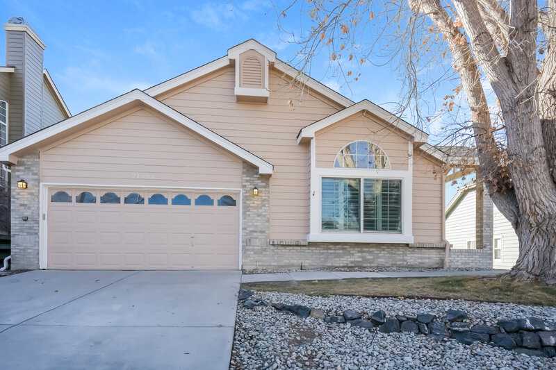 5,000/Mo, 21566 Omaha Ave Parker, CO 80138 External View