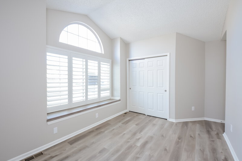 5,000/Mo, 21566 Omaha Ave Parker, CO 80138 Living Room View