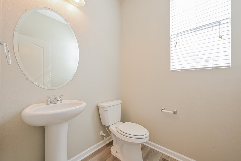 3,235/Mo, 7450 S Old Hammer Way Aurora, CO 80016 Bathroom View