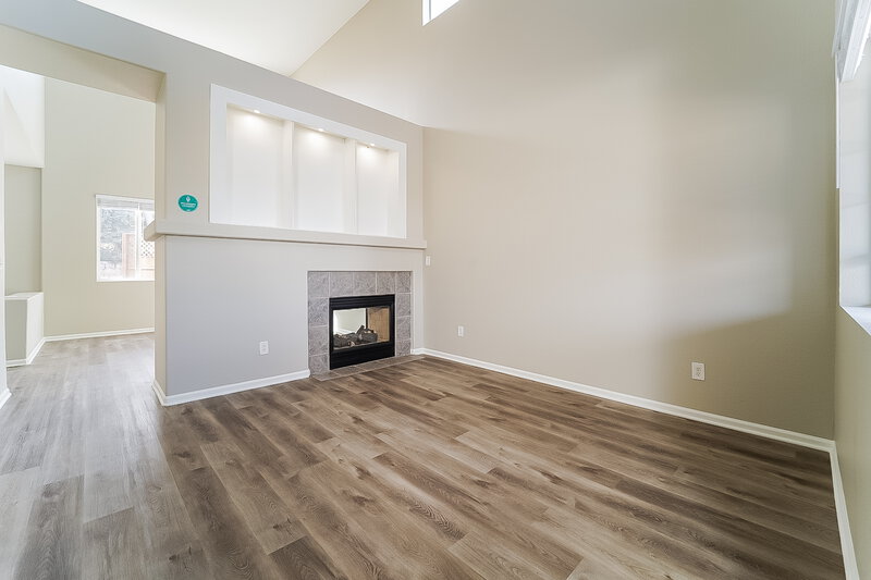 2,735/Mo, 4914 Collingswood Dr Highlands Ranch, CO 80130 Living Room View