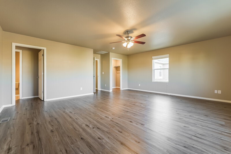 3,335/Mo, 5772 Echo Park Cir Castle Rock, CO 80104 Main Bedroom View