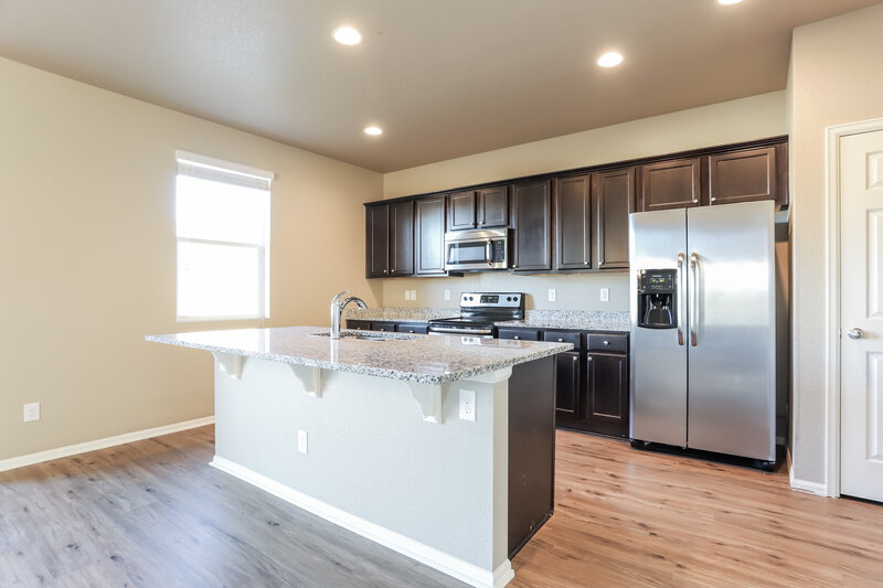 3,275/Mo, 5772 Echo Park Cir Castle Rock, CO 80104 Kitchen View 2