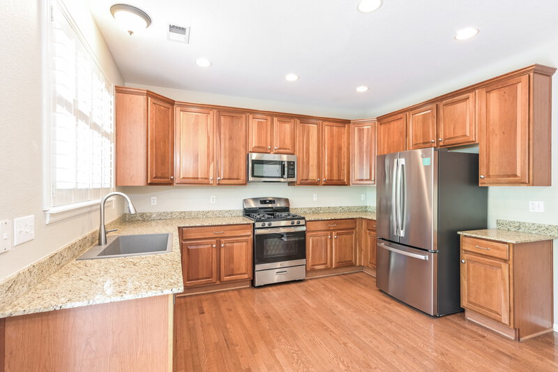 3,500/Mo, 10307 Hadrian Ct Parker, CO 80134 Kitchen View