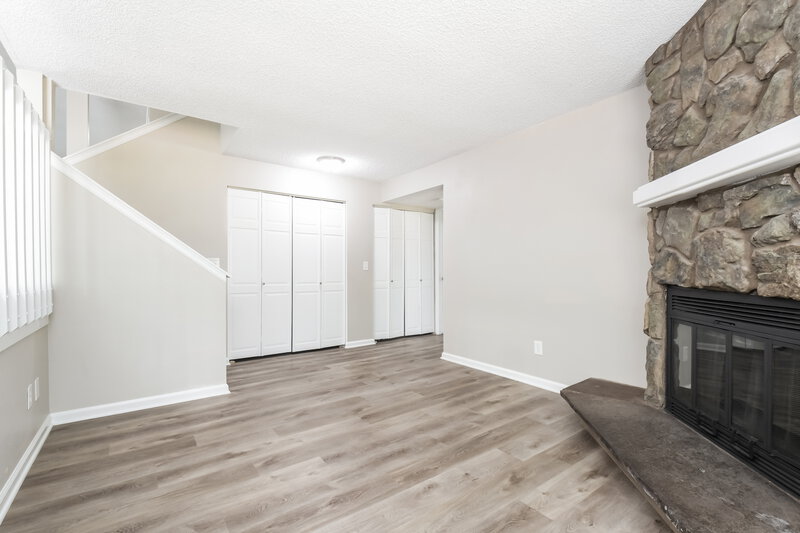 3,055/Mo, 5989 S Swadley Way Littleton, CO 80127 Family Room View
