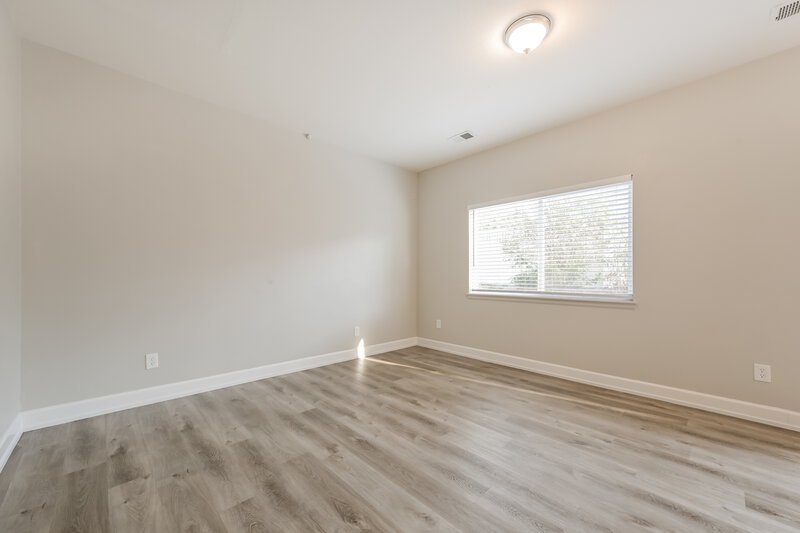 2,640/Mo, 5065 Pelican St Brighton, CO 80601 Family Room View