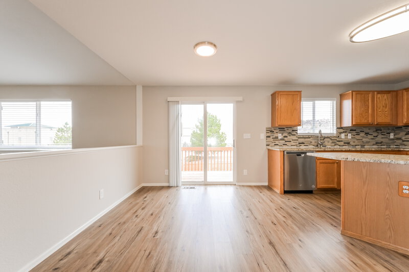 3,195/Mo, 647 Branding Iron Ln Castle Rock, CO 80104 Breakfast Nook View