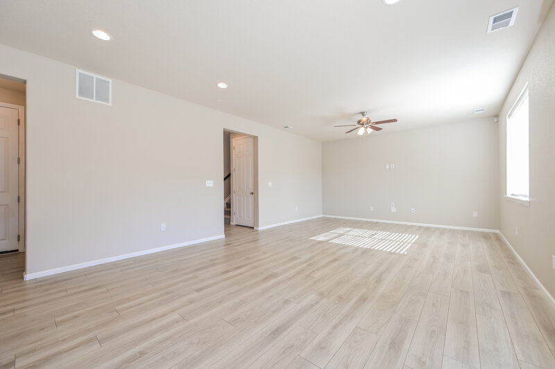 3,225/Mo, 1918 Cade Ave Castle Rock, CO 80104 Living Room View 2