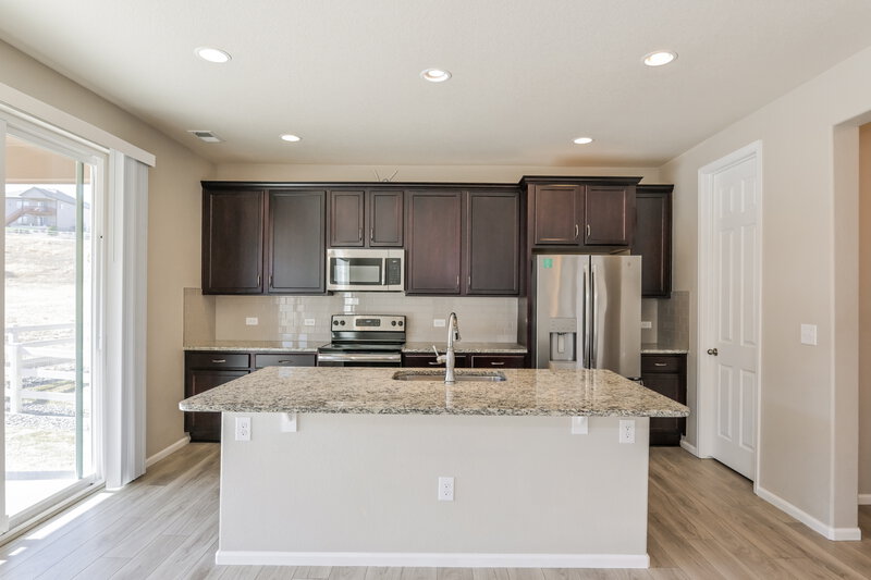 3,225/Mo, 1918 Cade Ave Castle Rock, CO 80104 Kitchen View